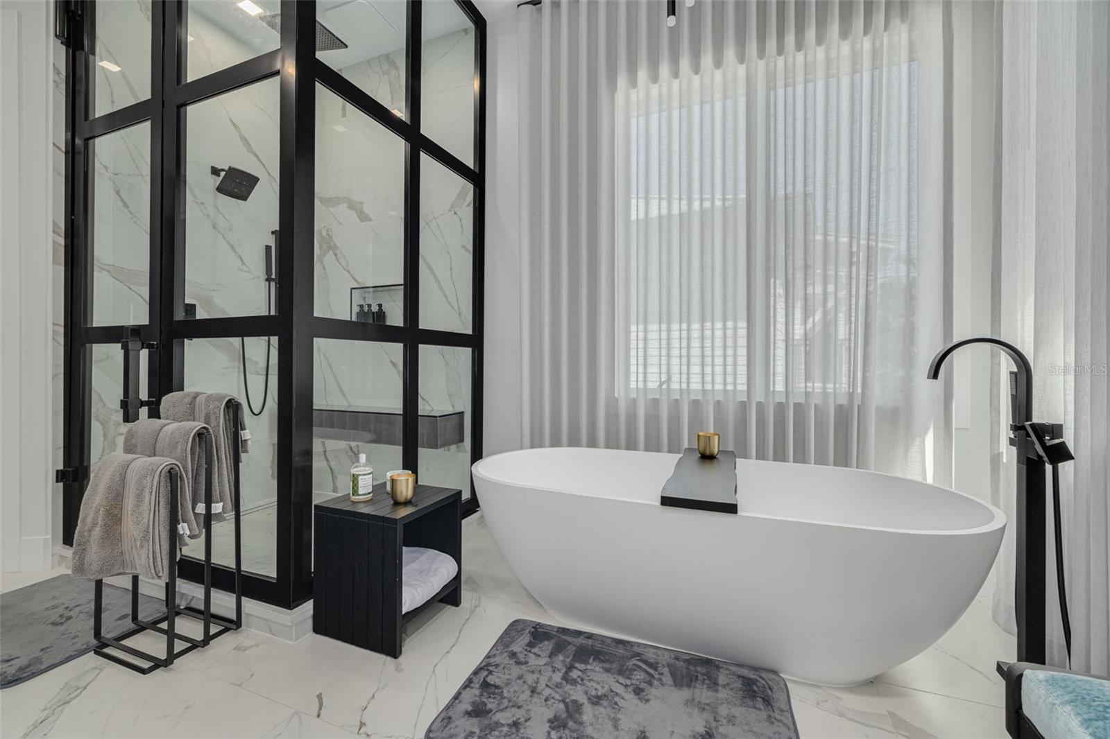 SNELL ISLE BRIGHTWATERS SEC 1 REP - Residential
