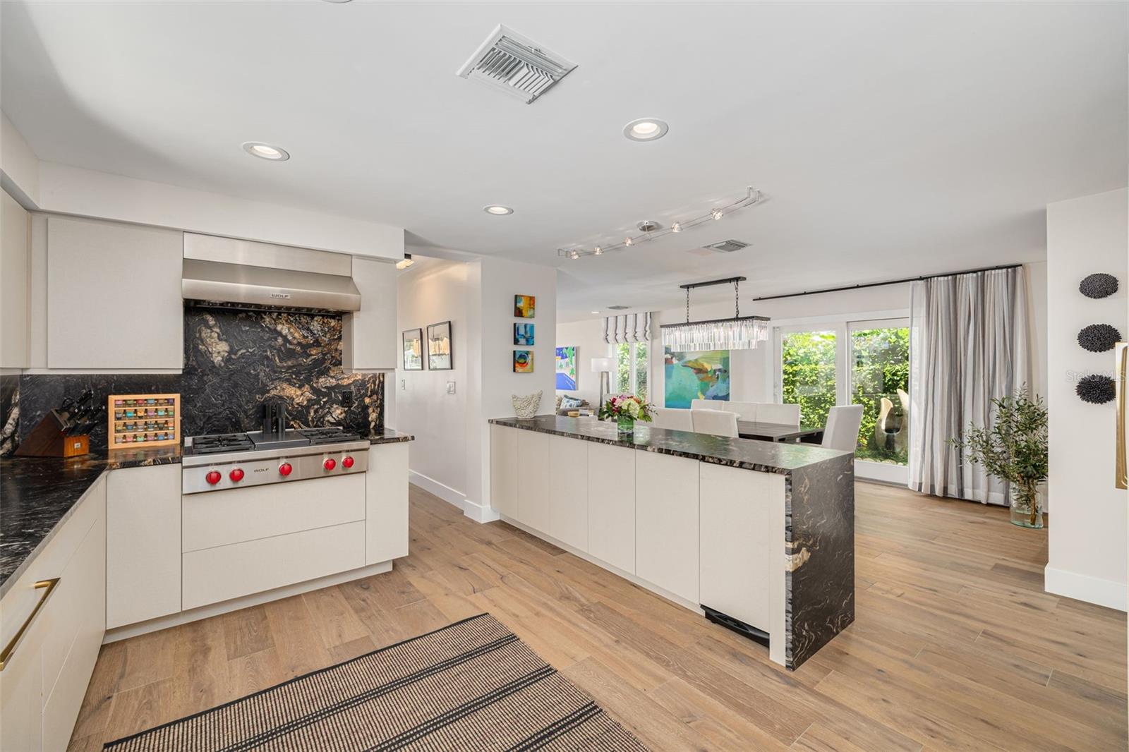 SNELL ISLE BRIGHTWATERS SEC 1 REP - Residential