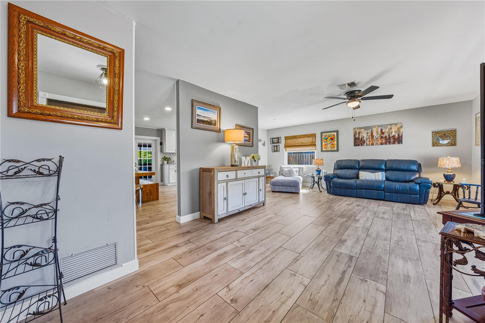 RIDGEWOOD ESTATES 20TH ADD - Residential