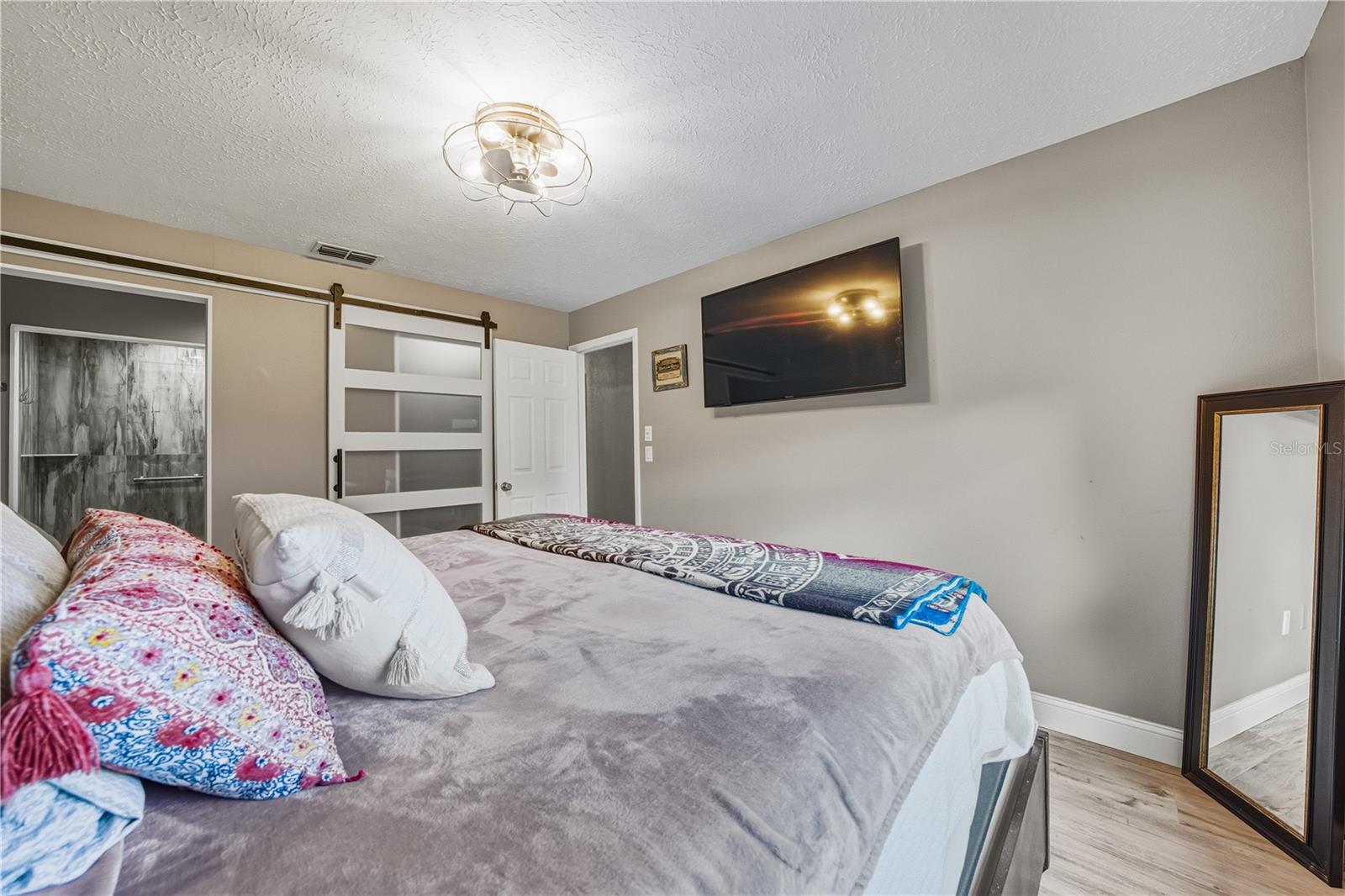 RIDGEWOOD ESTATES 20TH ADD - Residential