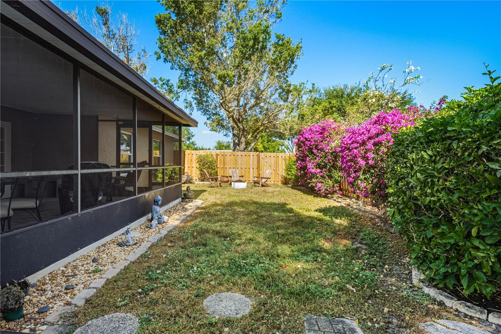 RIDGEWOOD ESTATES 20TH ADD - Residential