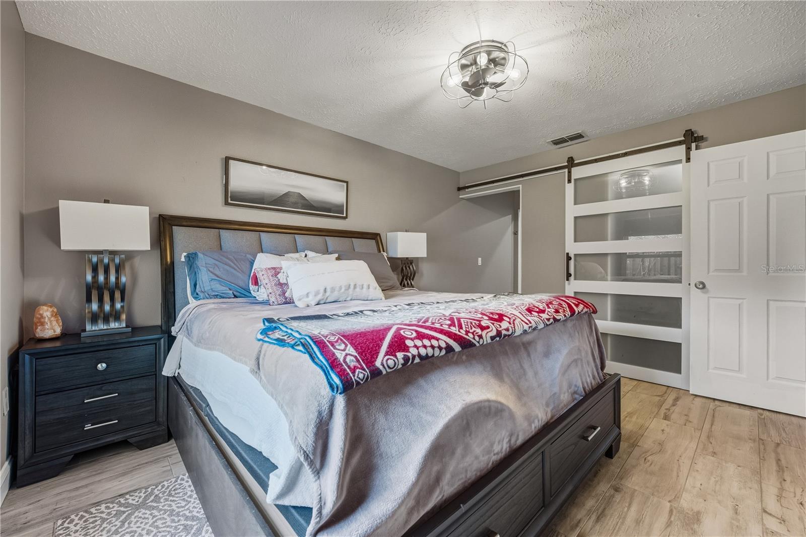 RIDGEWOOD ESTATES 20TH ADD - Residential