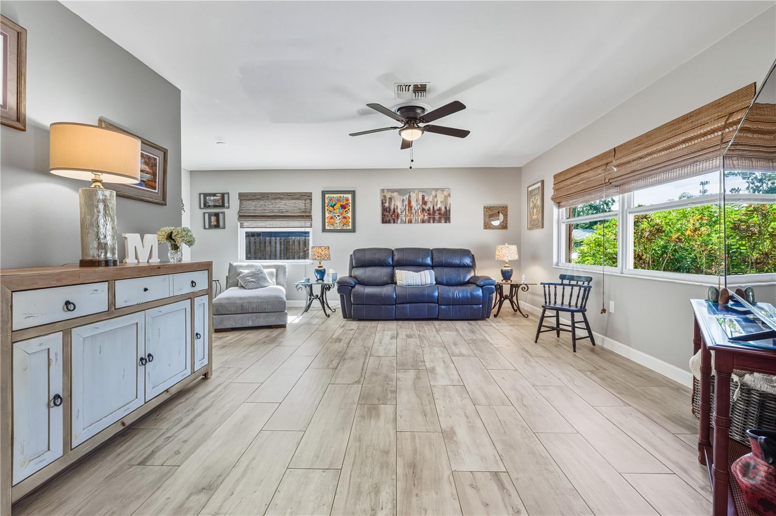 RIDGEWOOD ESTATES 20TH ADD - Residential