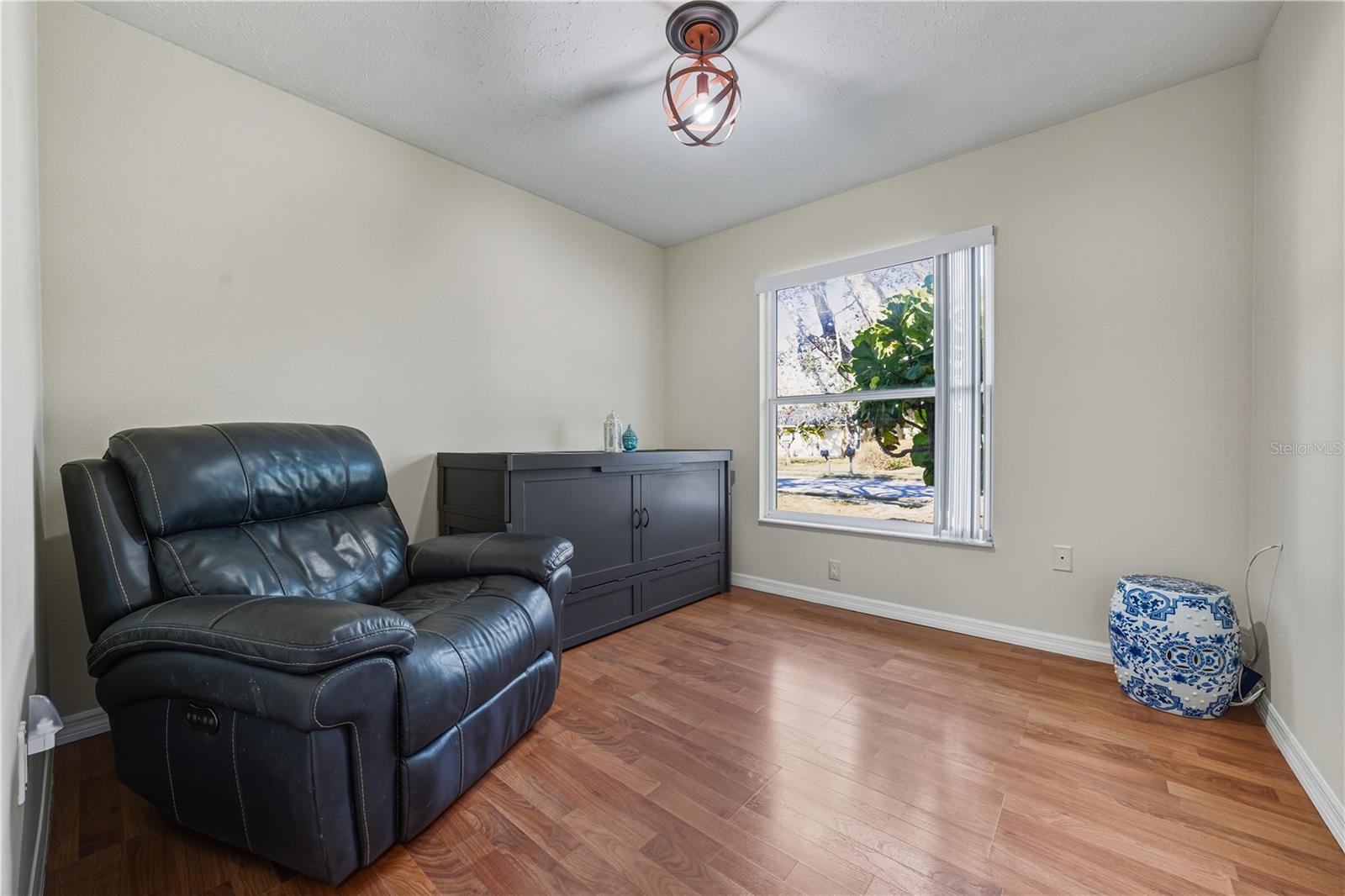 RIDGEWOOD ESTATES 20TH ADD - Residential