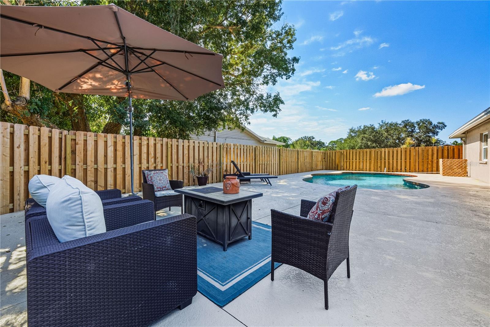 RIDGEWOOD ESTATES 20TH ADD - Residential