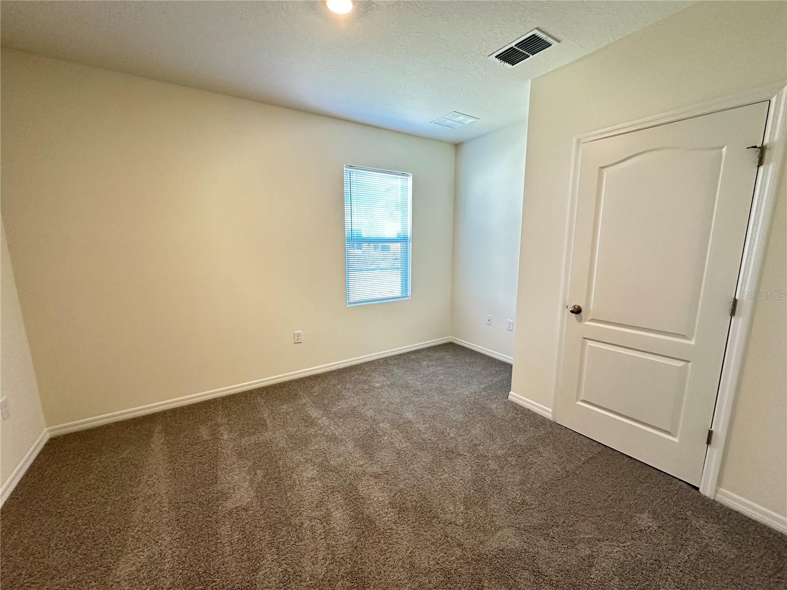 CASCADES PH 1A & 1B - Residential Lease