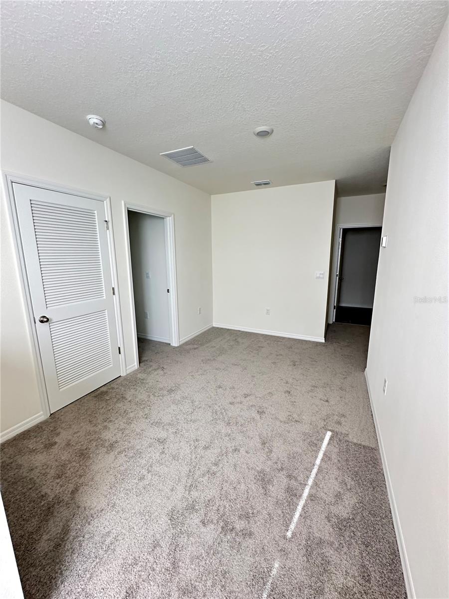 CASCADES PH 1A & 1B - Residential Lease