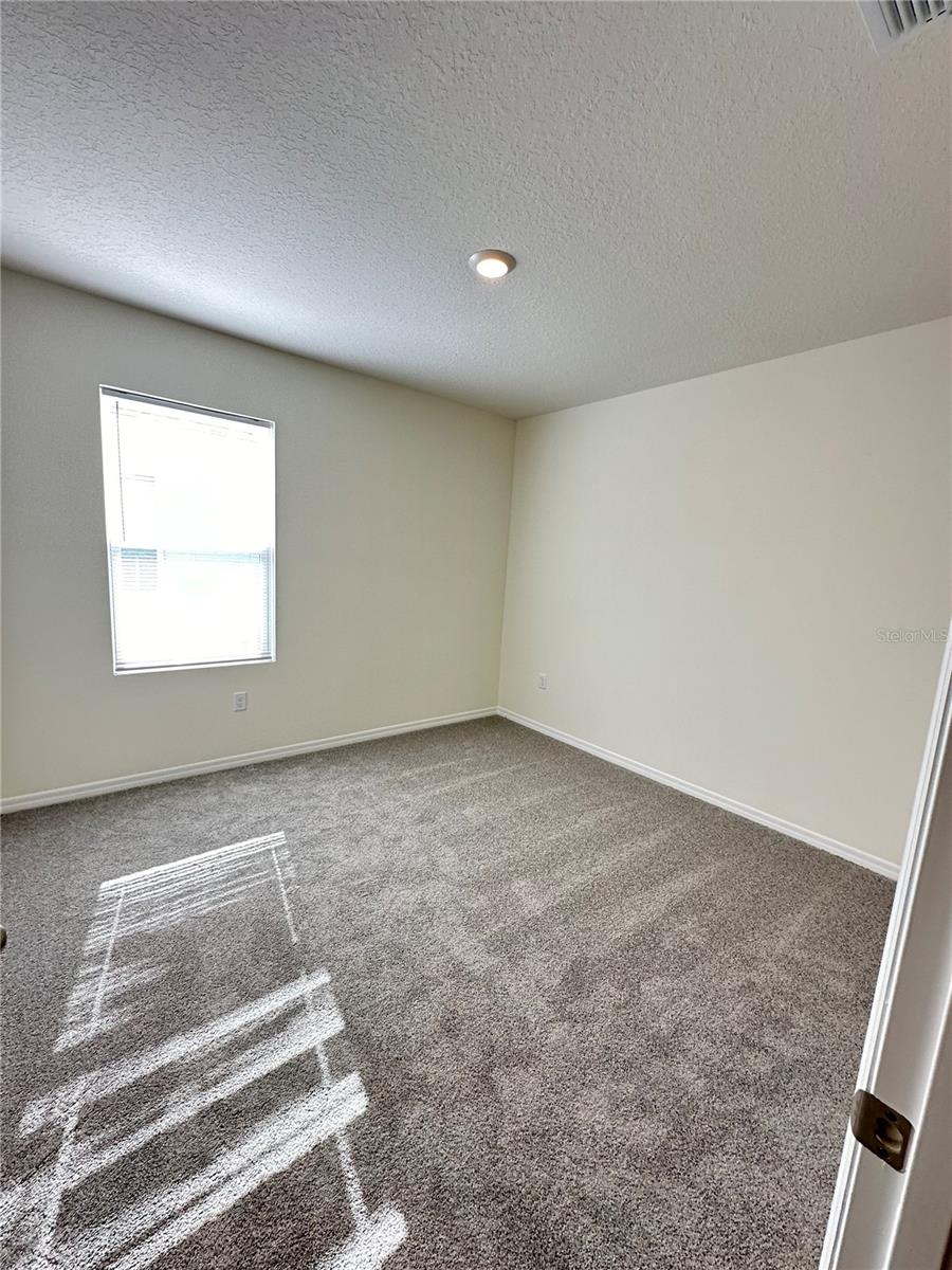 CASCADES PH 1A & 1B - Residential Lease