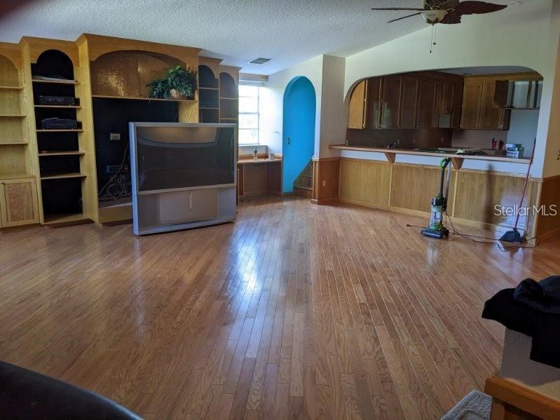 PORT TAMPA CITY MAP - Commercial Sale