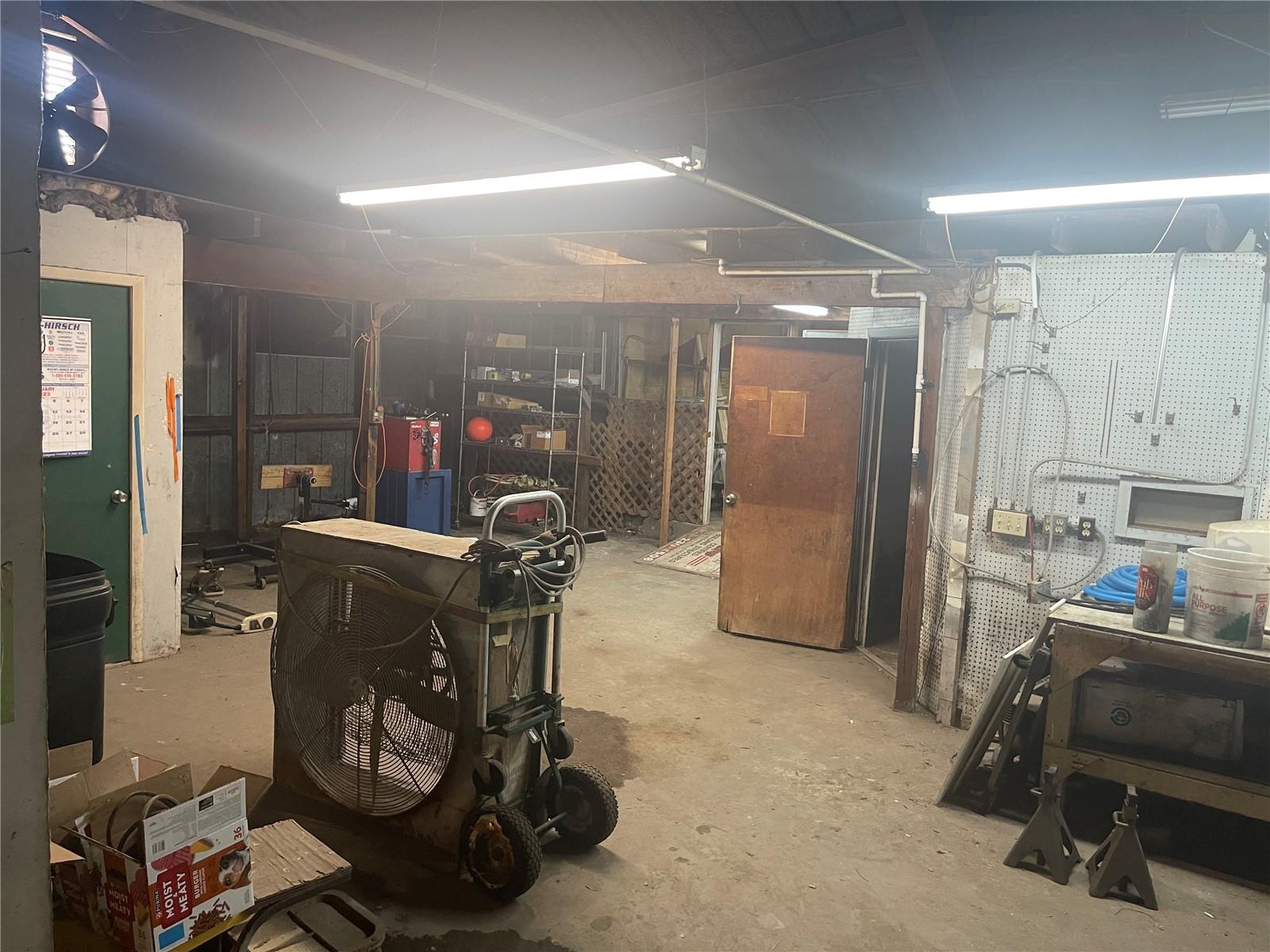 PORT TAMPA CITY MAP - Commercial Sale