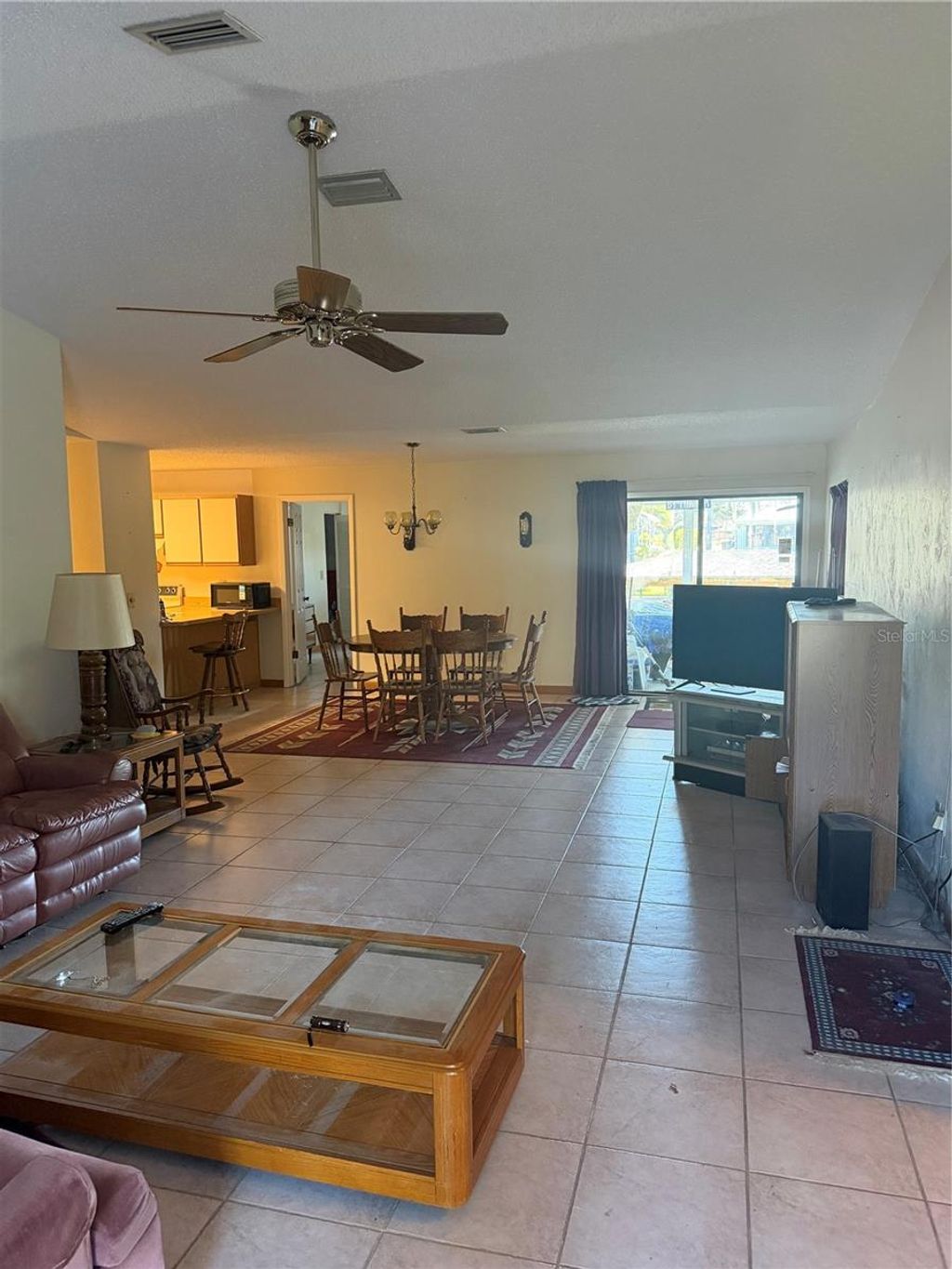 Photo of 39 Flagler Pl, Palm Coast, FL 32137 (MLS # FC315618)