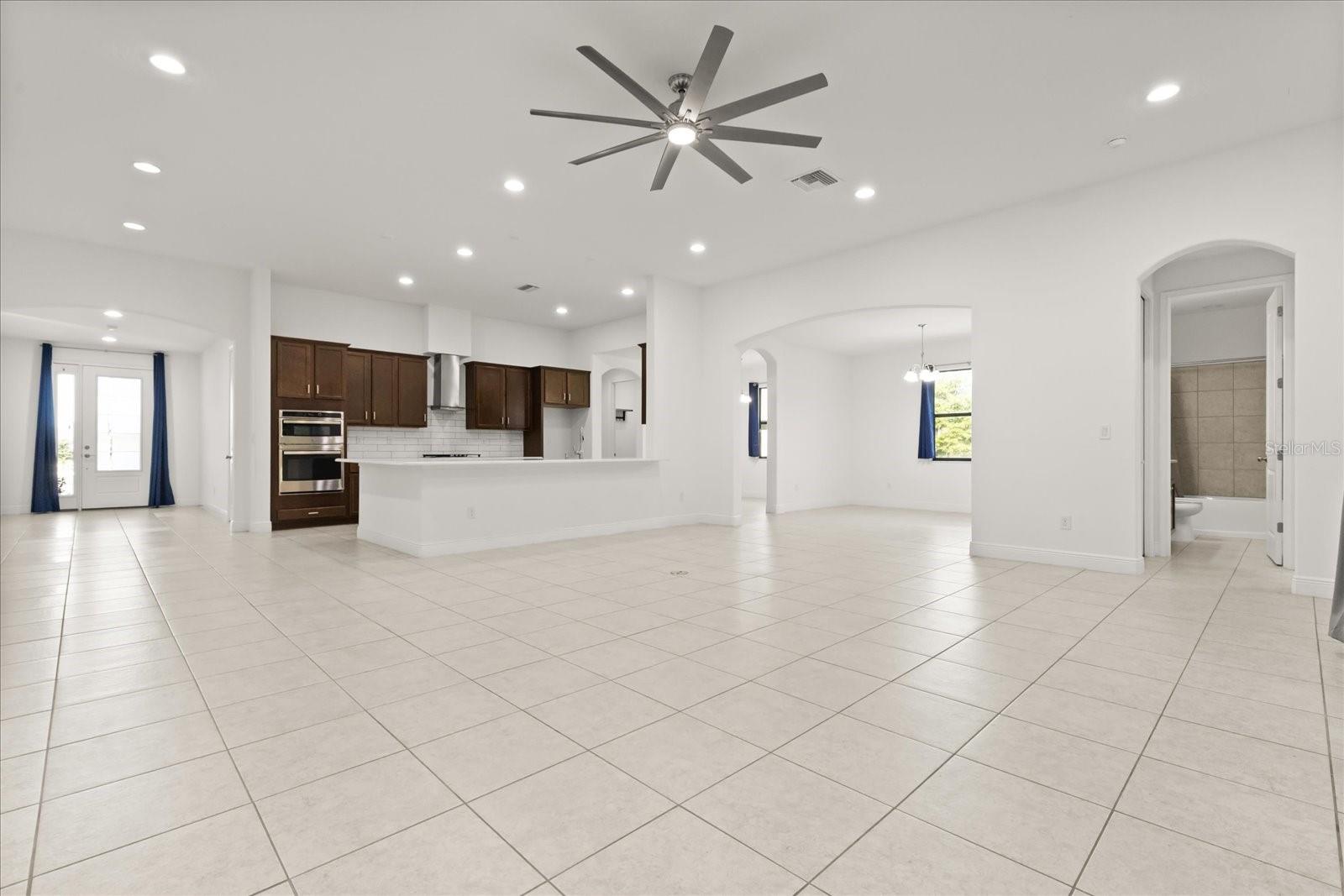 LA PALOMA VILLAGE PH 3B UN 2 - Residential