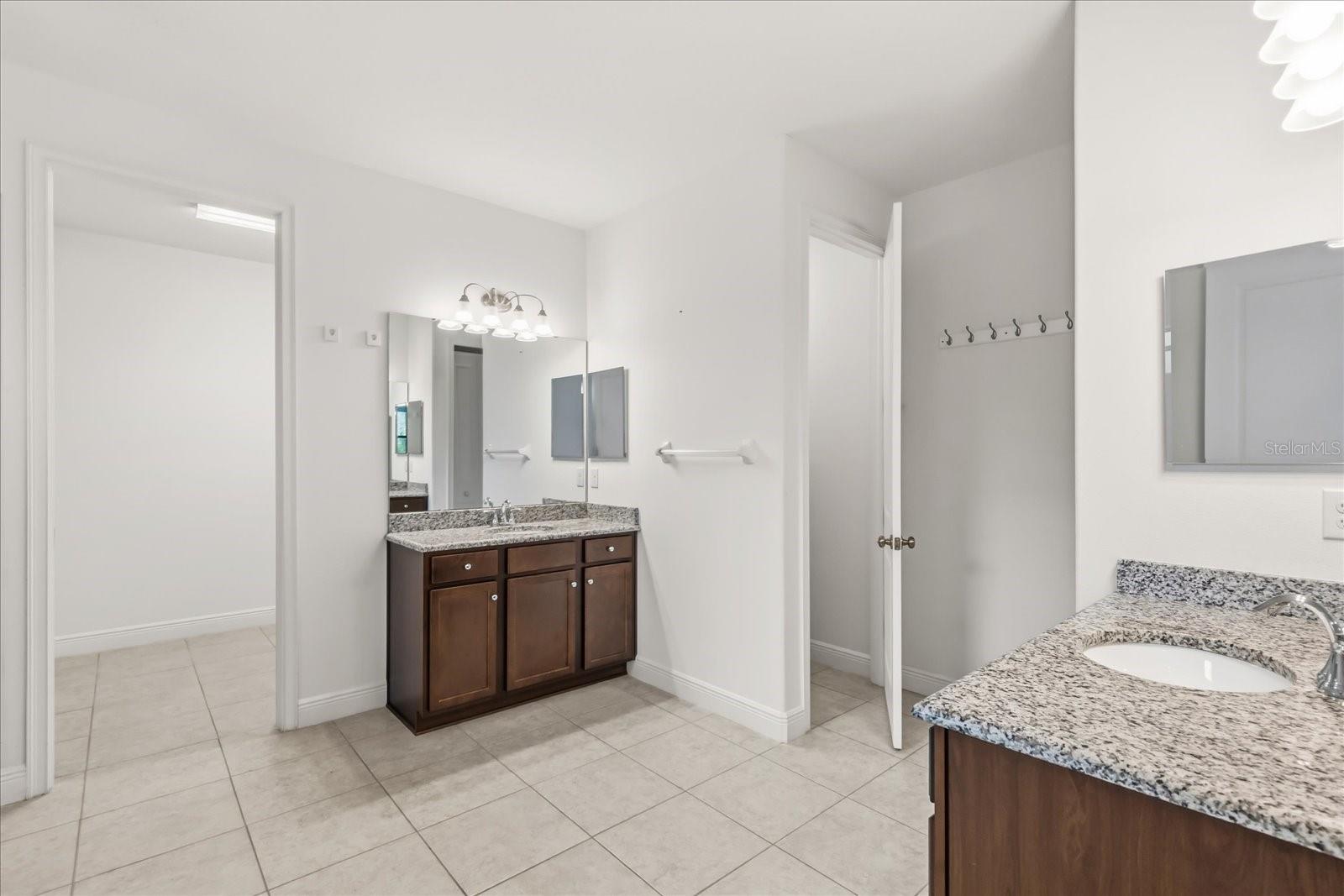 LA PALOMA VILLAGE PH 3B UN 2 - Residential