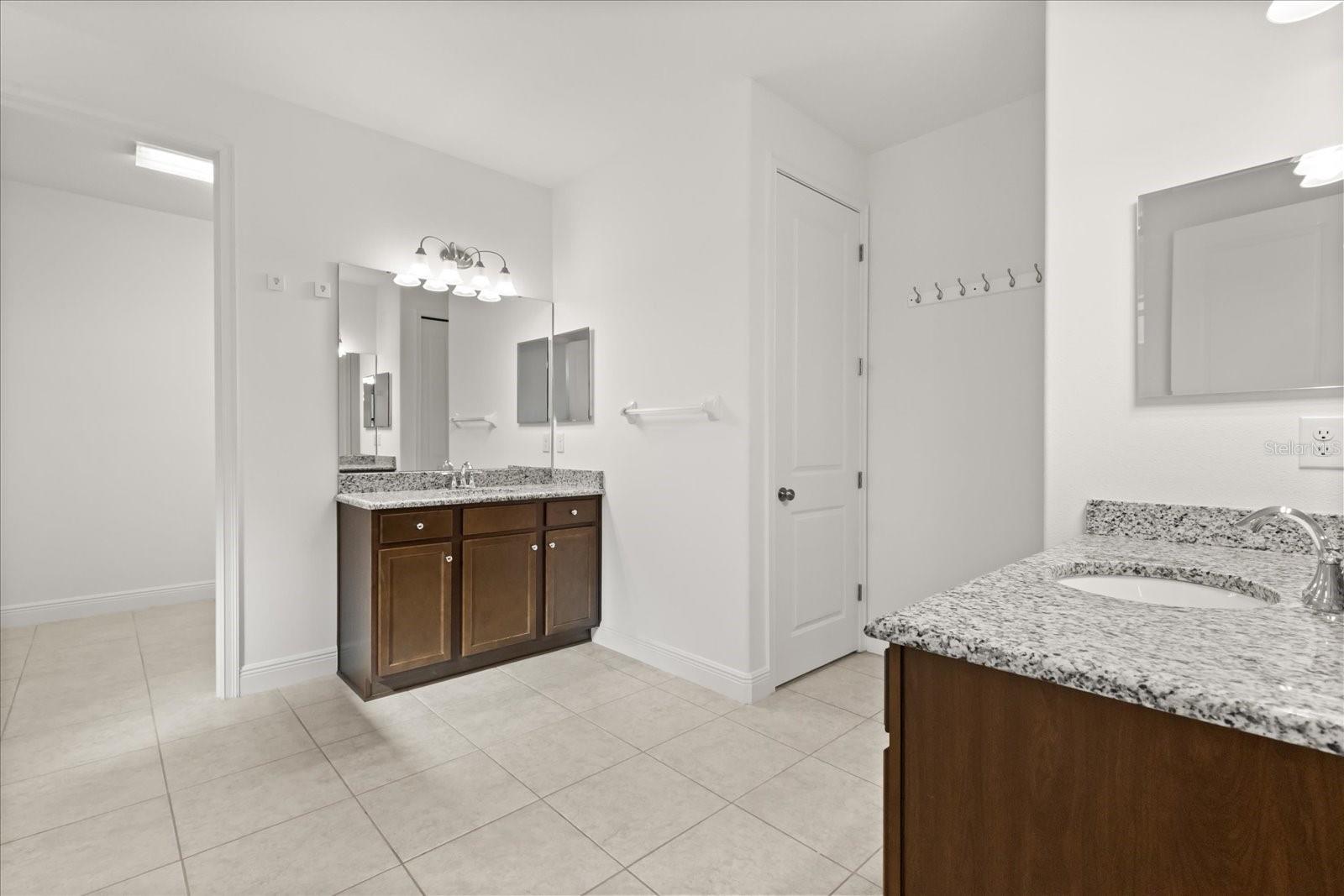 LA PALOMA VILLAGE PH 3B UN 2 - Residential