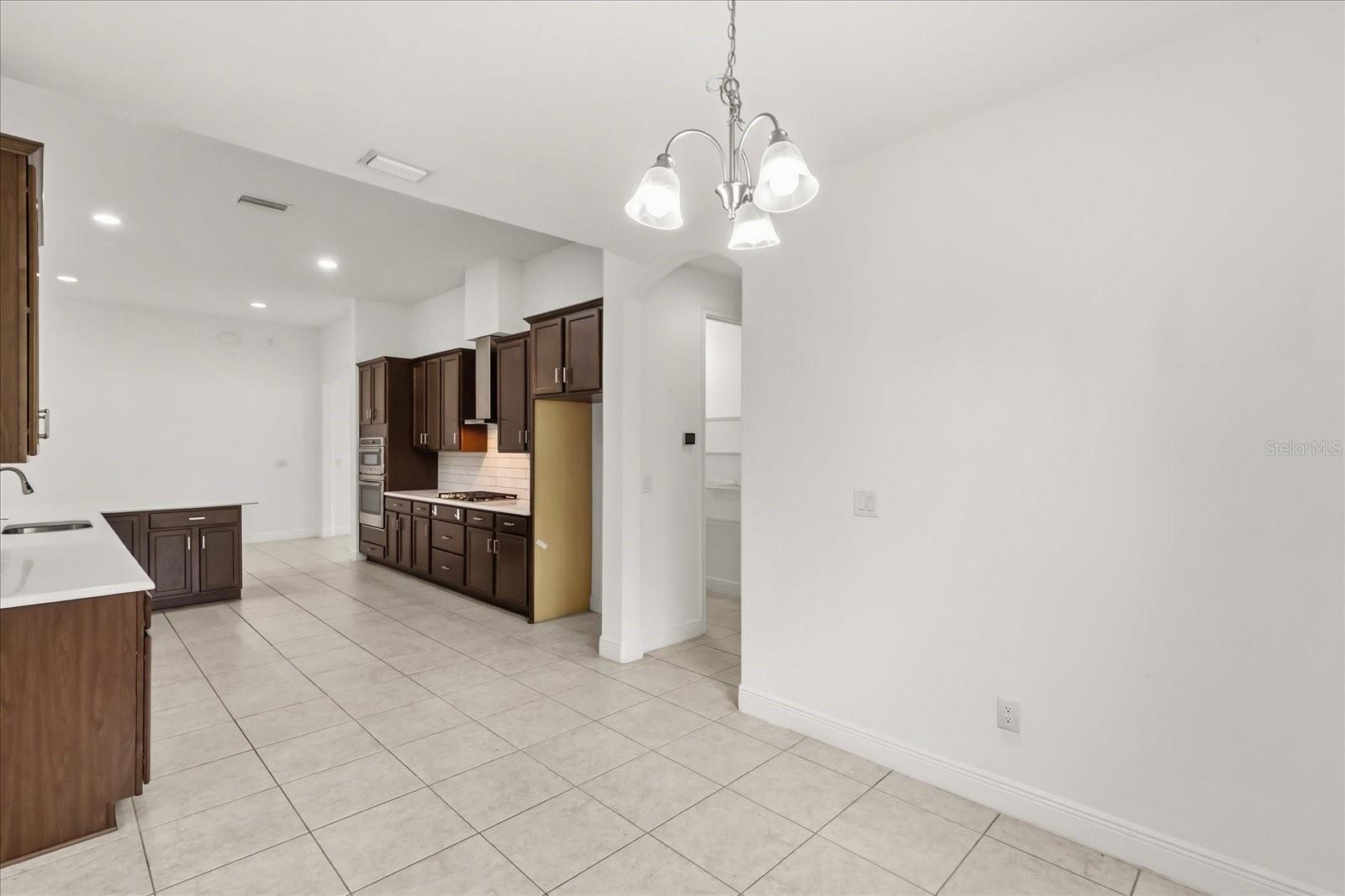 LA PALOMA VILLAGE PH 3B UN 2 - Residential