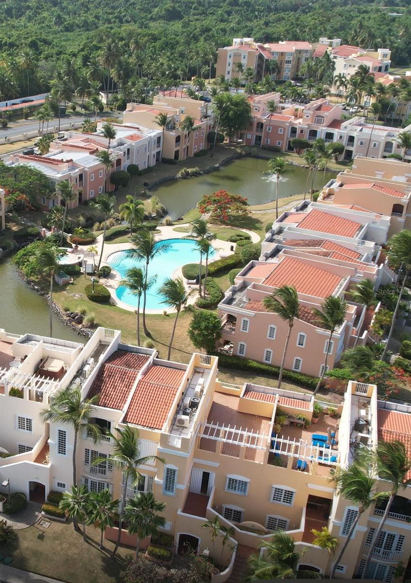 FAIRWAY COURTS - Residential