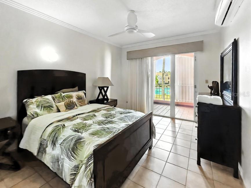 FAIRWAY COURTS - Residential