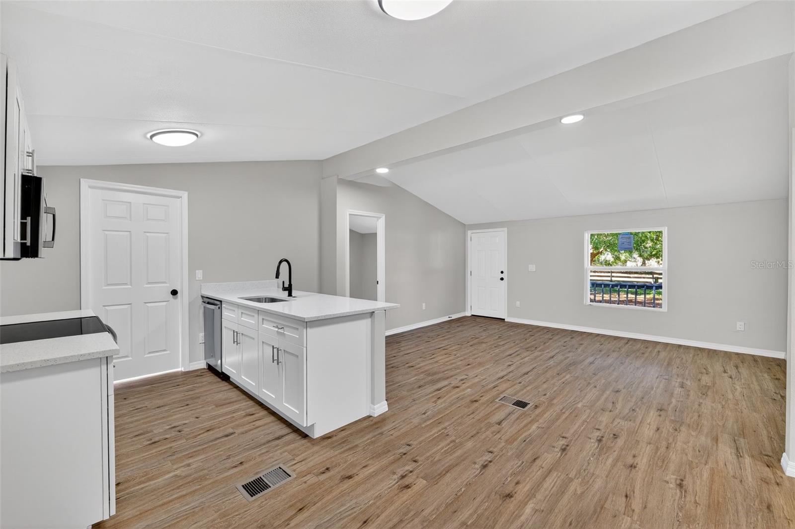 SADDLEWOOD ESTATES - Residential