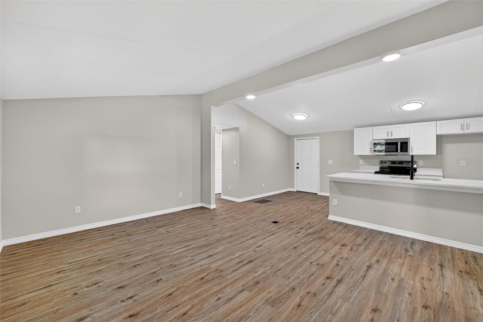 SADDLEWOOD ESTATES - Residential