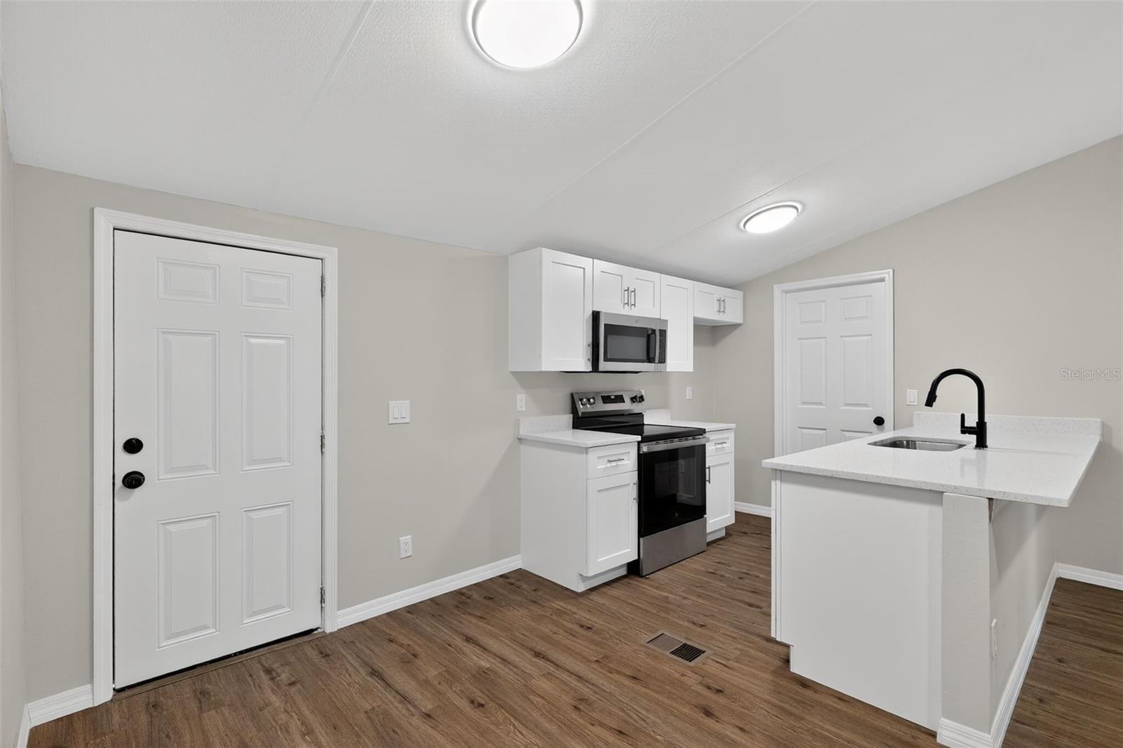 SADDLEWOOD ESTATES - Residential