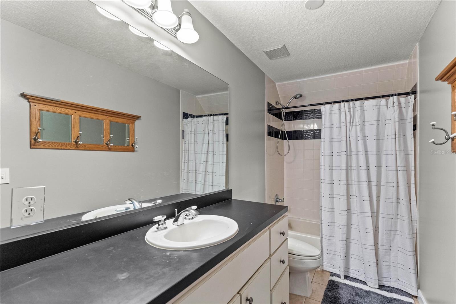 CUTTERS QUARTERS - Farm