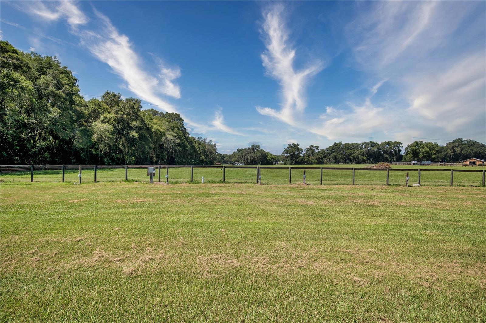 CUTTERS QUARTERS - Farm