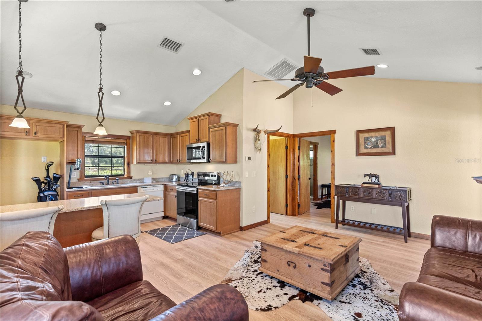 CUTTERS QUARTERS - Farm