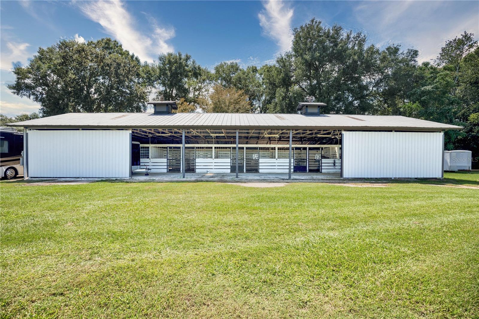 CUTTERS QUARTERS - Farm