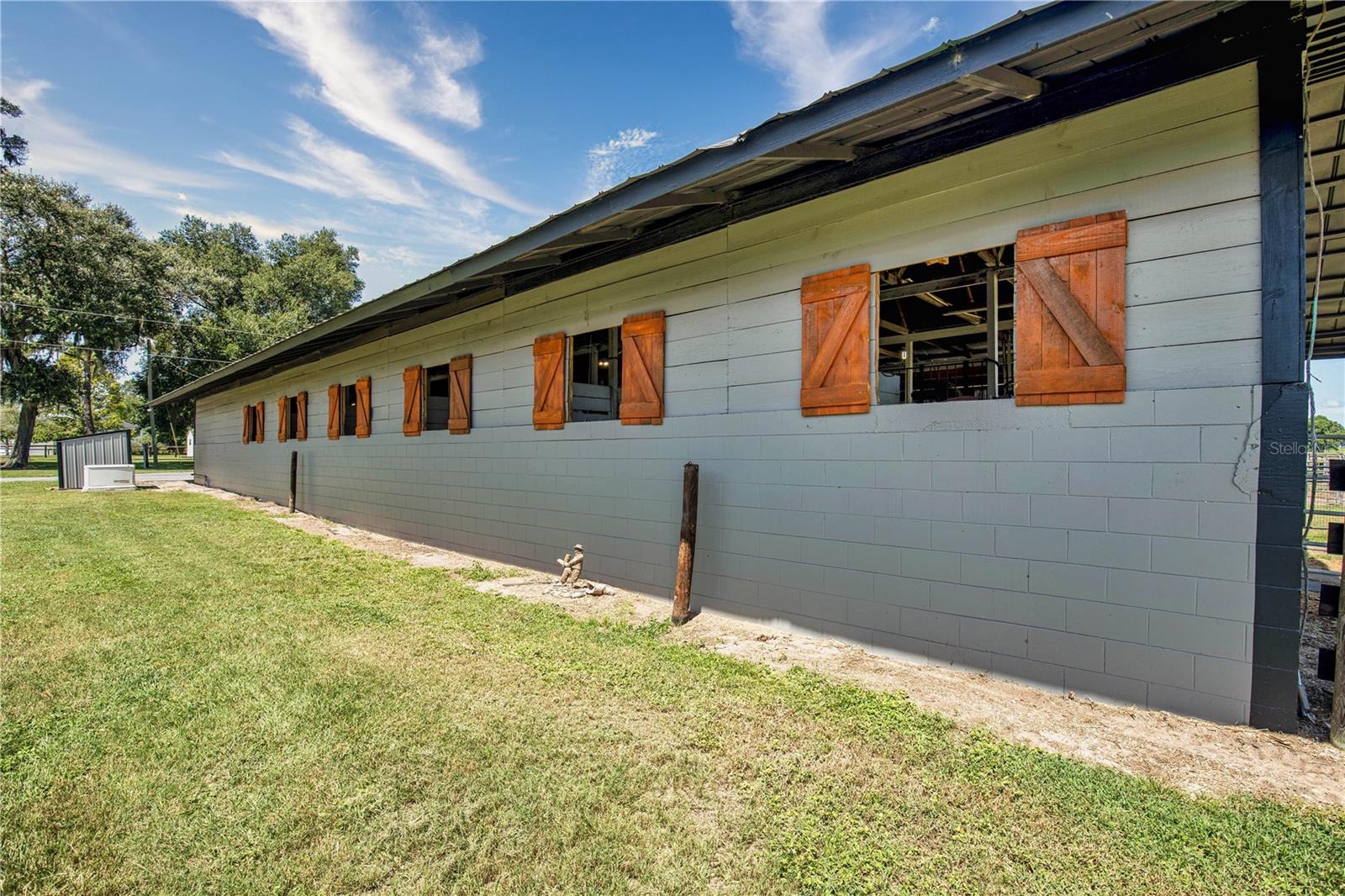 CUTTERS QUARTERS - Farm