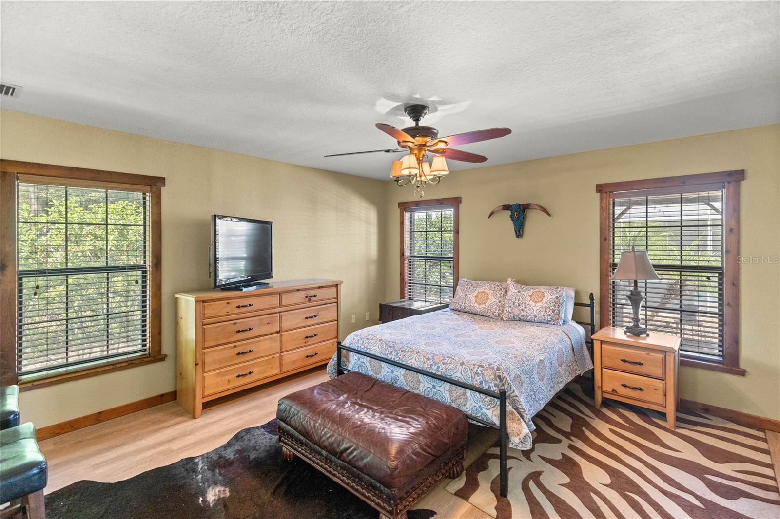 CUTTERS QUARTERS - Farm