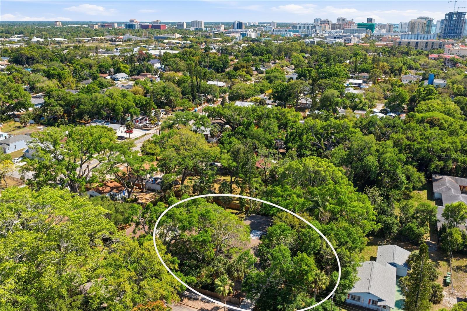 EDGEWATER - Residential