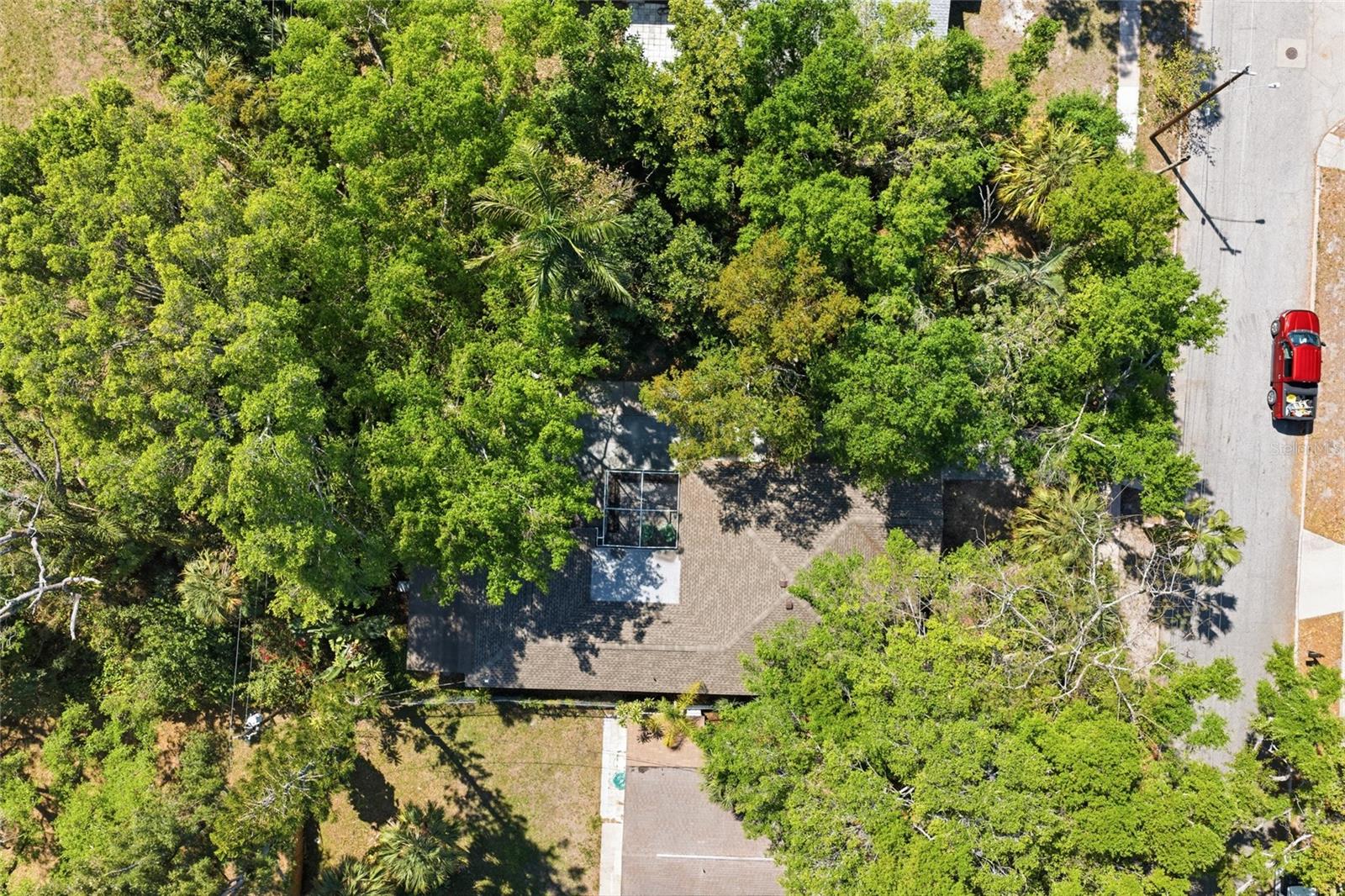 EDGEWATER - Residential