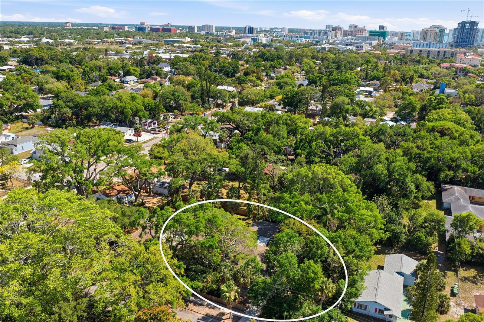 EDGEWATER - Residential