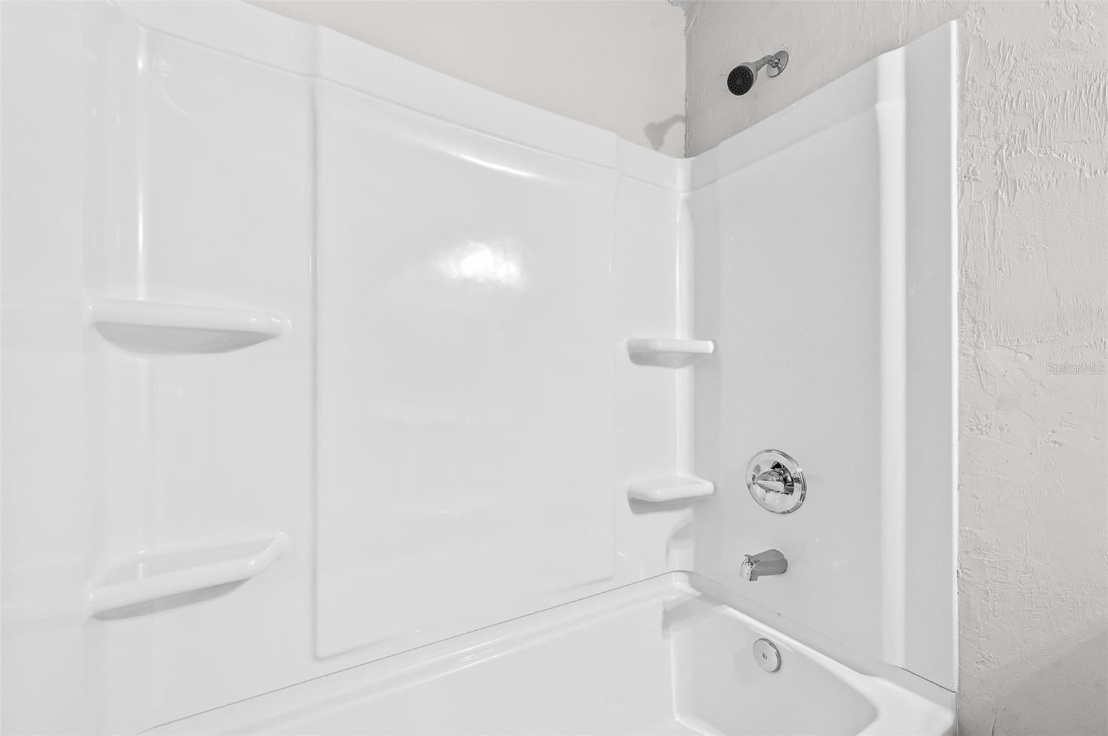 LINCOLN ESTATES 4TH ADD - Residential