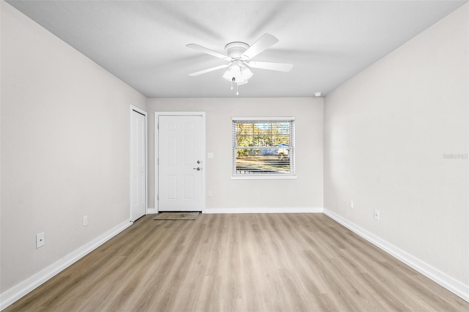 LINCOLN ESTATES 4TH ADD - Residential