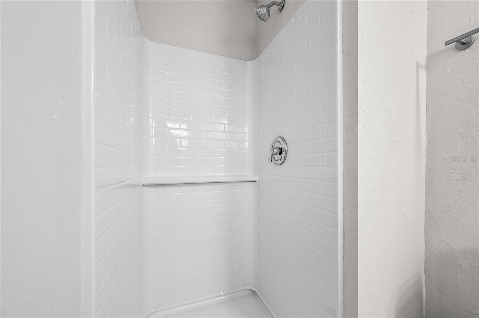 LINCOLN ESTATES 4TH ADD - Residential