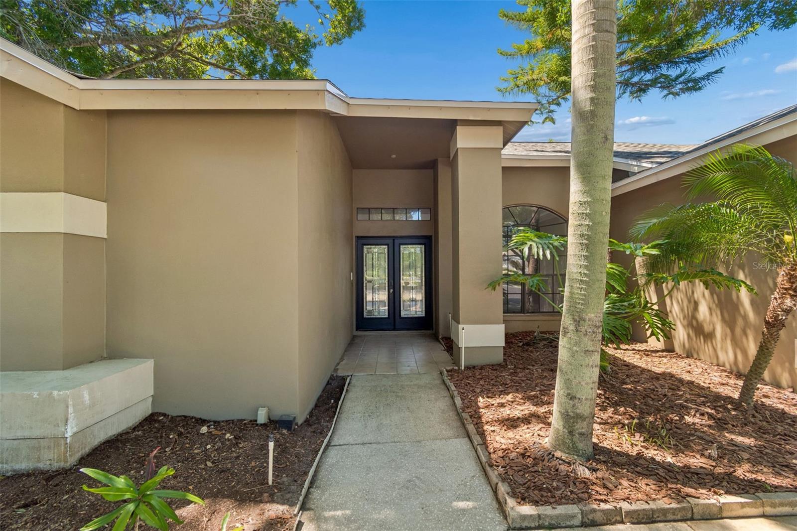 2080 SIMEON DRIVE