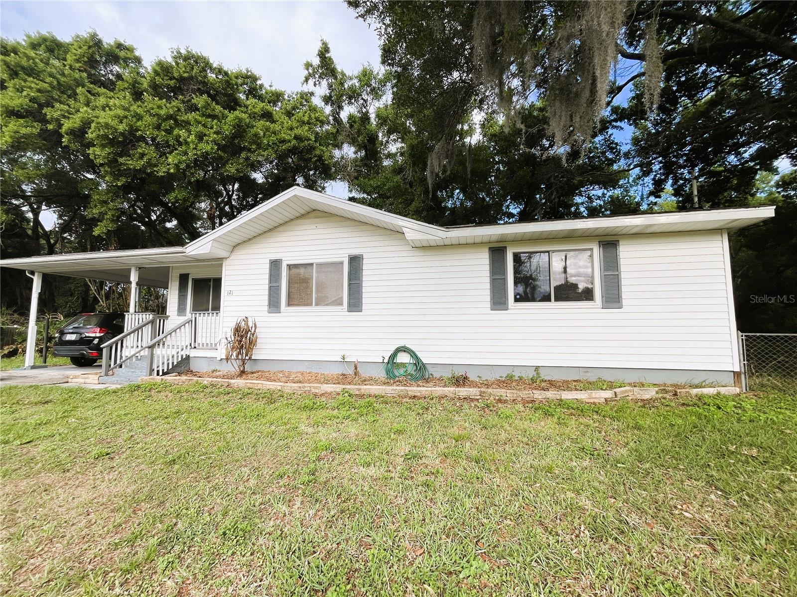 CARTER HEIGHTS - Residential