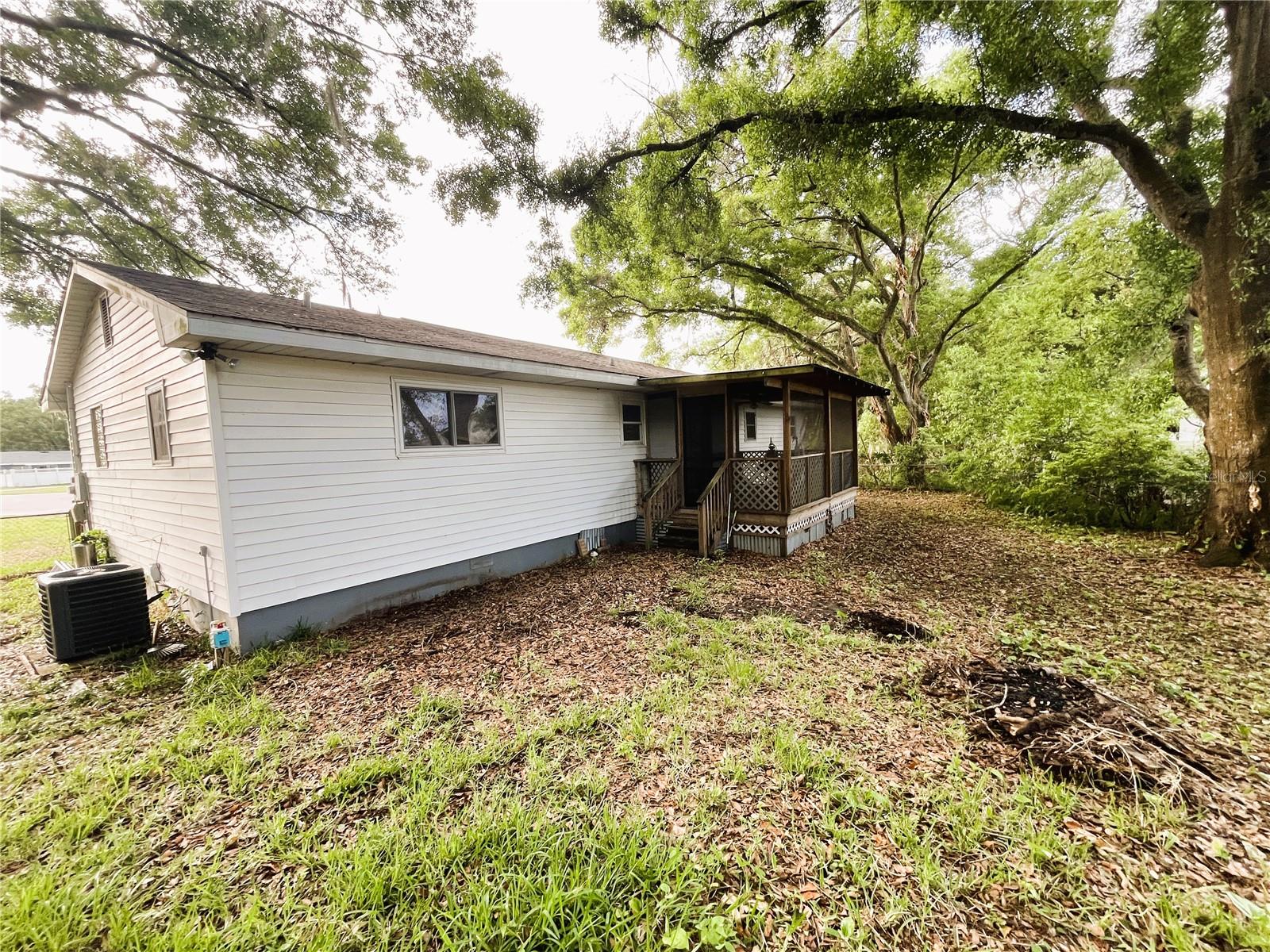 CARTER HEIGHTS - Residential