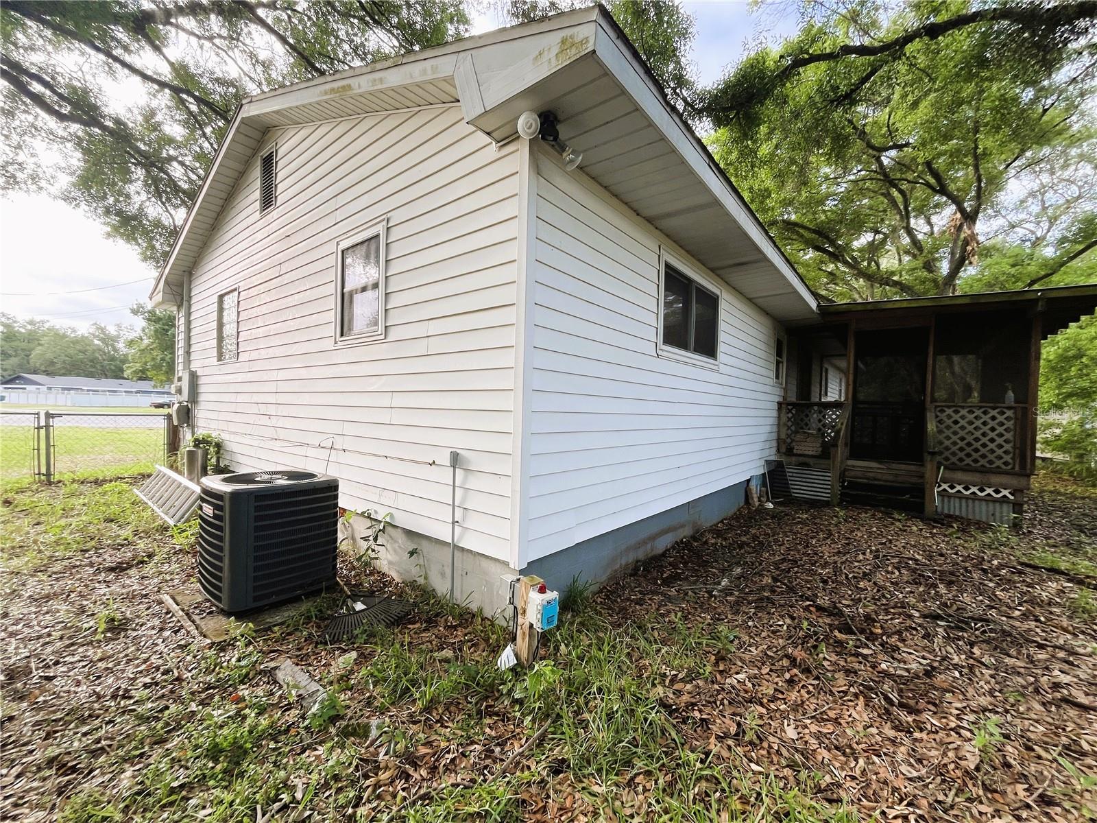 CARTER HEIGHTS - Residential