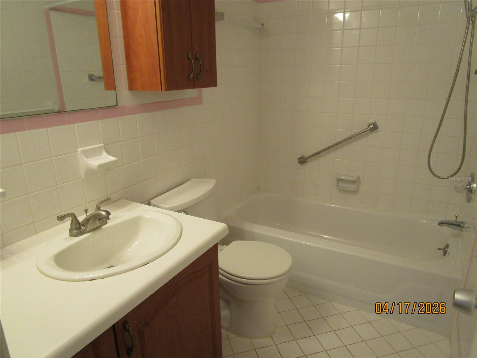 TOWN APTS CONDO - Residential