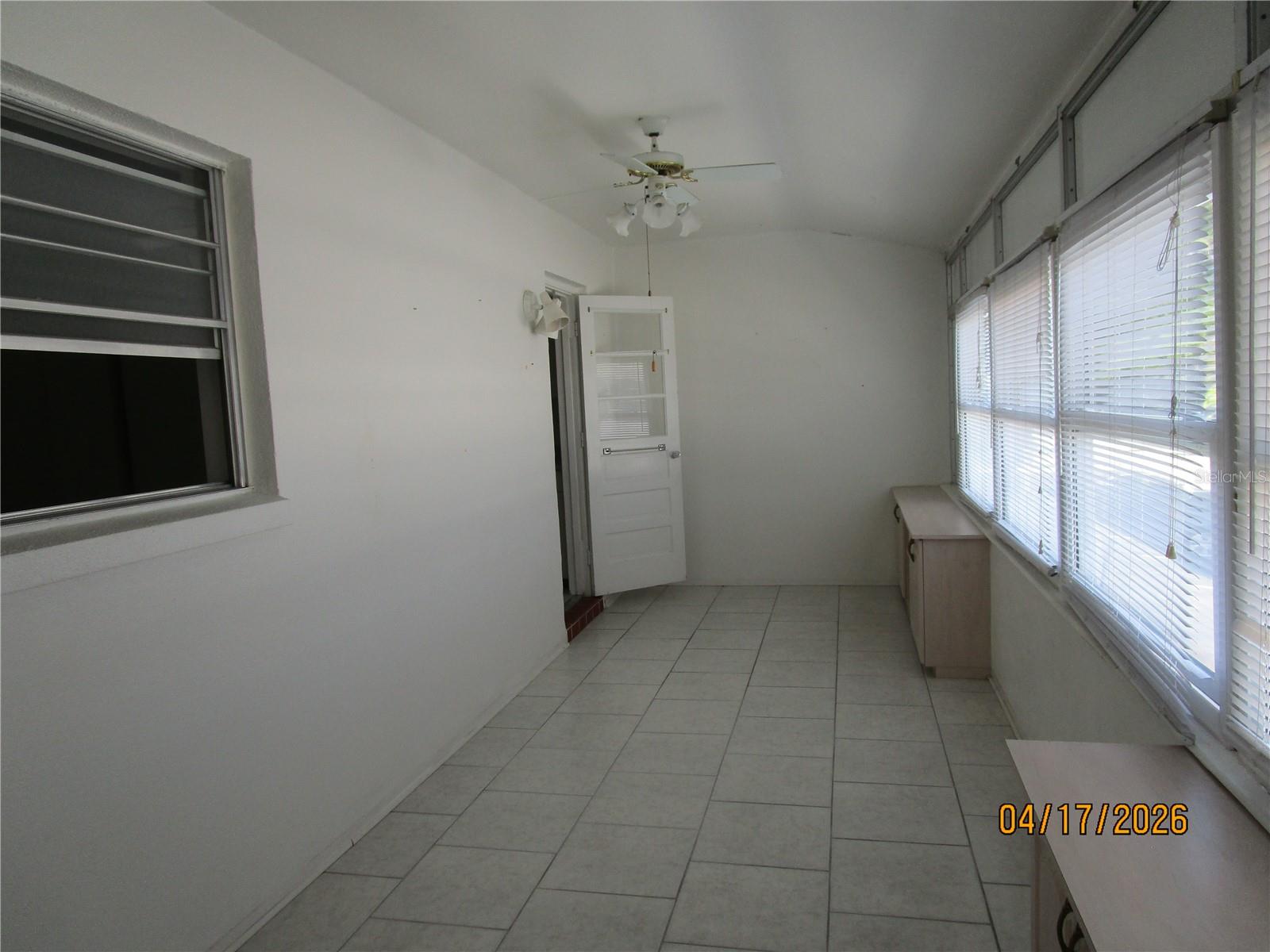 TOWN APTS CONDO - Residential