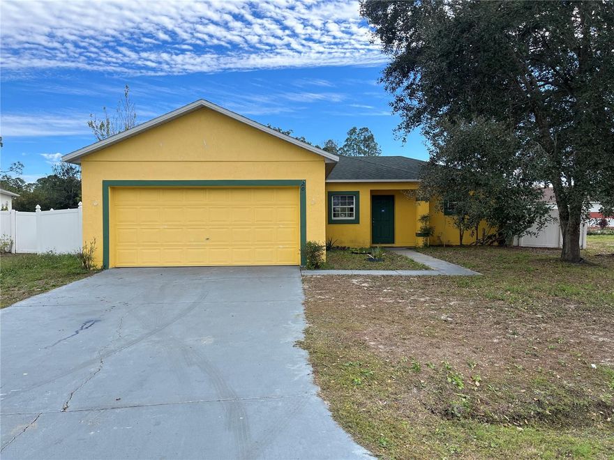 Excellent opportunity for home ownership in Osceola County.  3/2/2 large fenced yard, large screened porch, good sized kitchen and great room with an open floor plan and high ceilings.  Over a quarter acre lot! Roof new in 2020. Fixer upper, as is with right to inspect. Priced below value for quick sale.