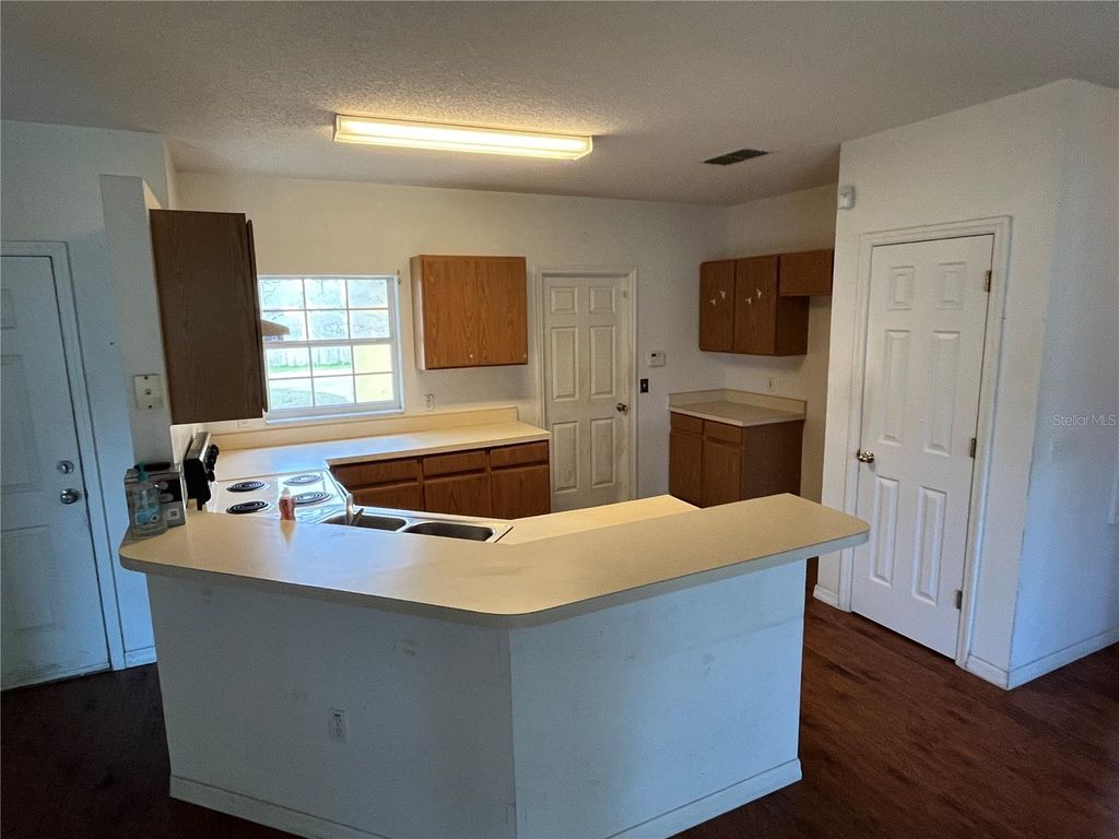 Photo of 20 Coventry Court, Kissimmee, FL 34758 (MLS # S5141104)