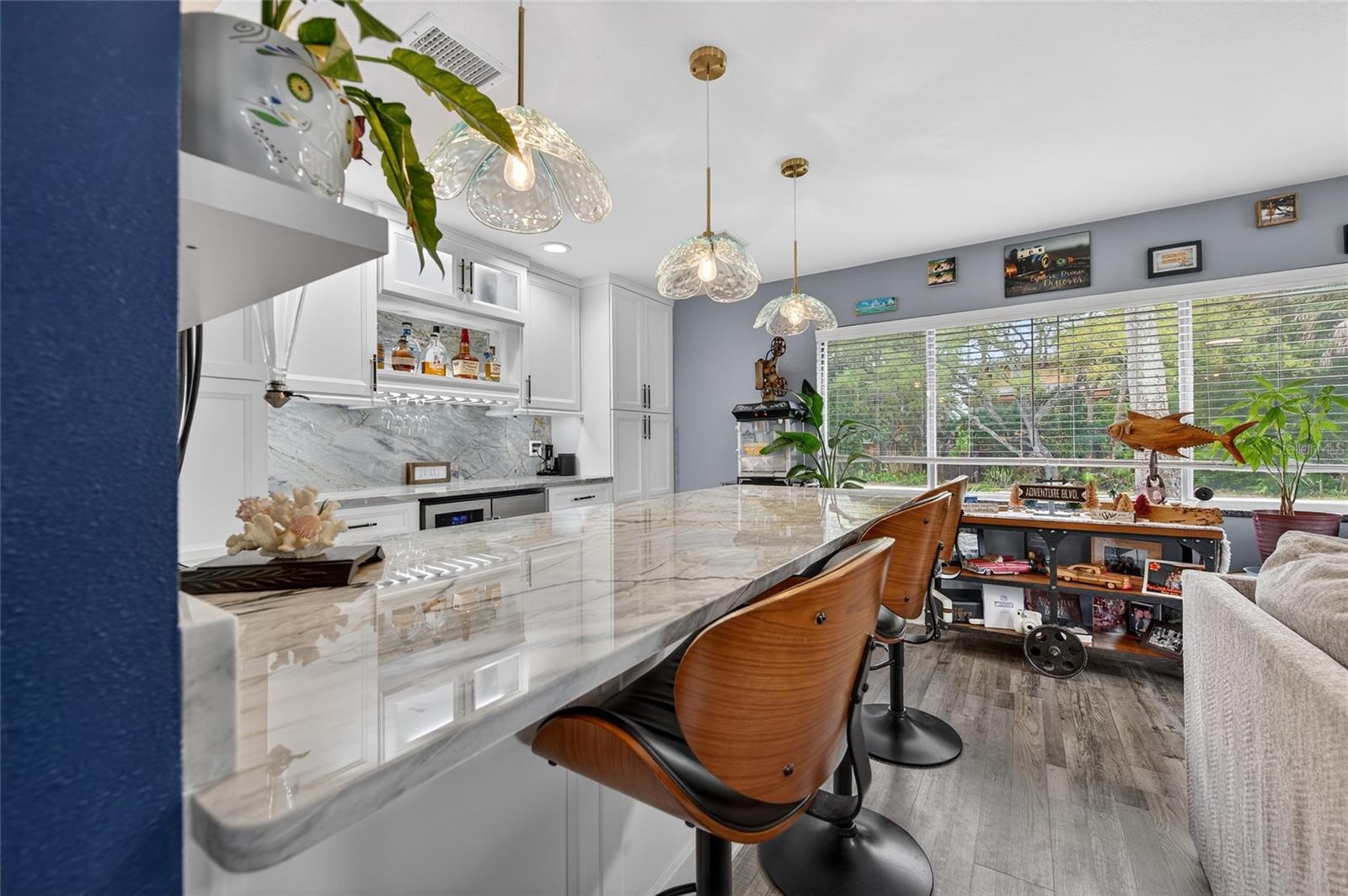 LIGHTHOUSE SHORES - Residential