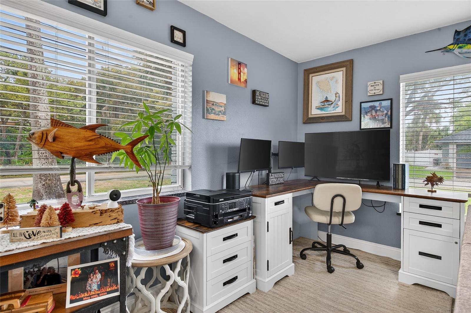 LIGHTHOUSE SHORES - Residential