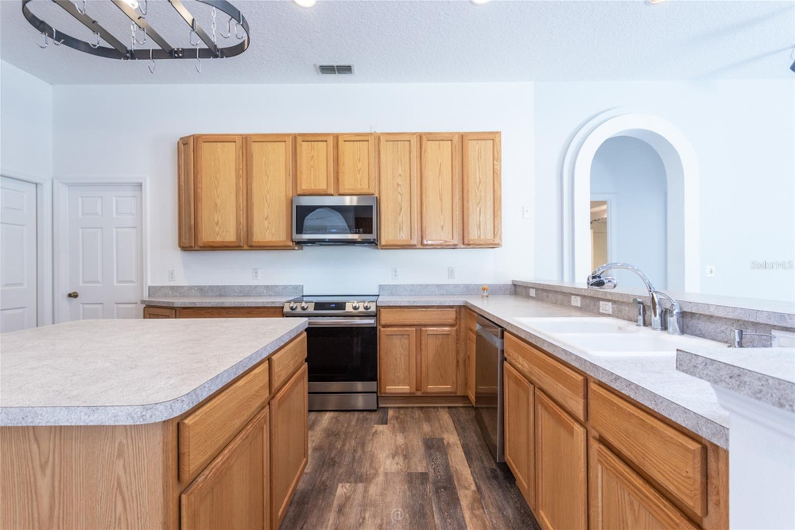 PALM COAST/BERNARD MDWS SEC 81 - Residential