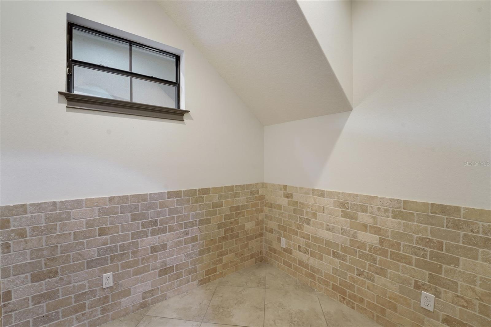LAKE FOREST SEC 9A - Residential