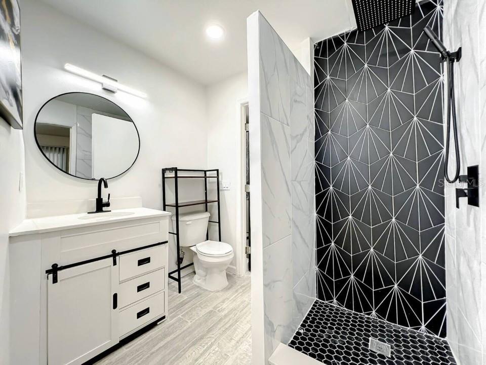 JACOB A HOLLENBECKS SUB - Residential Income