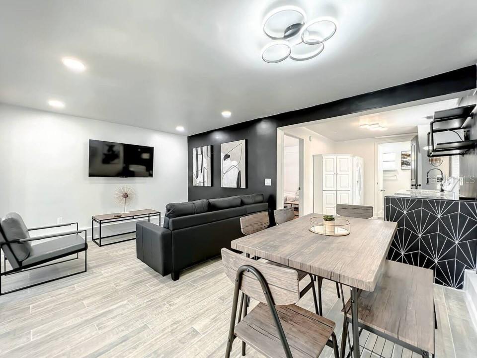 JACOB A HOLLENBECKS SUB - Residential Income